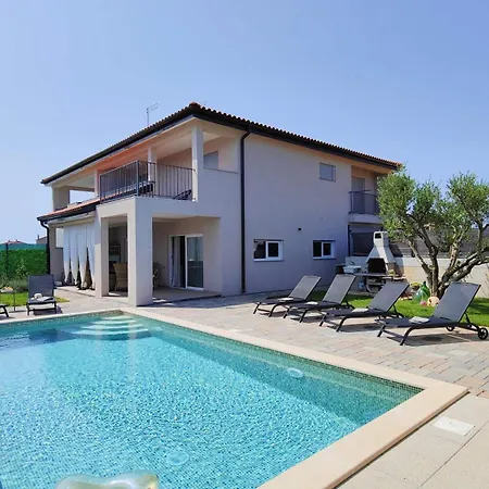 Casa Doria Villa